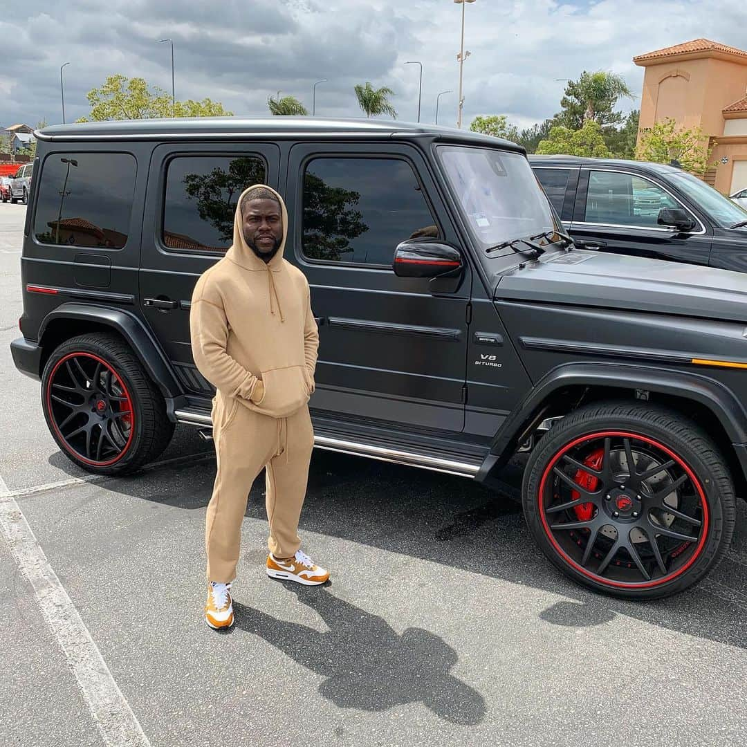 ケビン・ハートさんのインスタグラム写真 - (ケビン・ハートInstagram)「Major thank you to my @forgiato family....truck looks amazing!!!!」5月8日 10時02分 - kevinhart4real