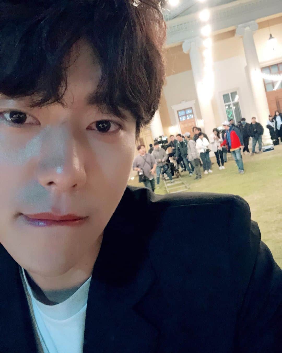 ユン・ヒョンミンのインスタグラム：「또 꿀모닝☀️」
