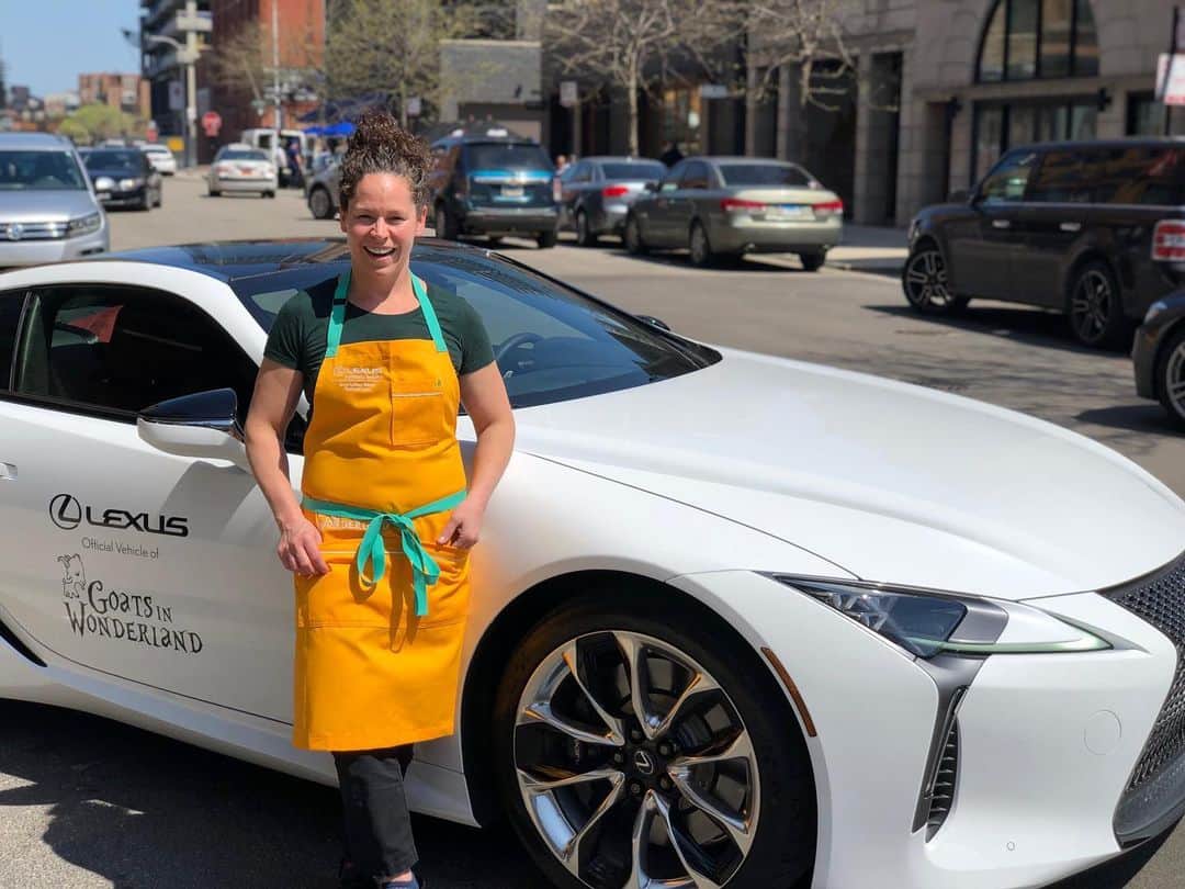 Lexus USAのインスタグラム：「The James Beard Awards after party was the place to be thanks to host, and #LexusCulinary Master, Stephanie Izard. #GoatsInWonderland」