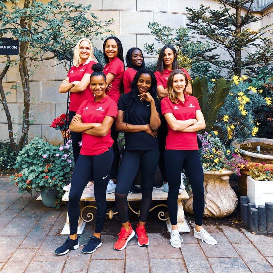 Camille LAUSさんのインスタグラム写真 - (Camille LAUSInstagram)「3️⃣ days to go until our first race at the World Relays !! Looking forward to it !! The @belgiancheetahs are ready 🐆🔥 Swipe left to see how excited we are 🤪  #cheetahsonfire #teambelgium #belgiancheetahs #worldrelays #yokohama2019 #4x4relay #girls #girlpower #oneteamonedream」5月8日 20時56分 - camillelaus
