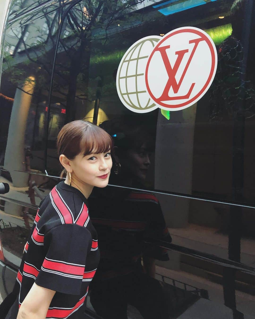 emmaさんのインスタグラム写真 - (emmaInstagram)「大好きなNYに来ています 🗽❤️ NYにいるだけで幸せ！  @louisvuitton  #lvcruise」5月8日 21時04分 - okss2121