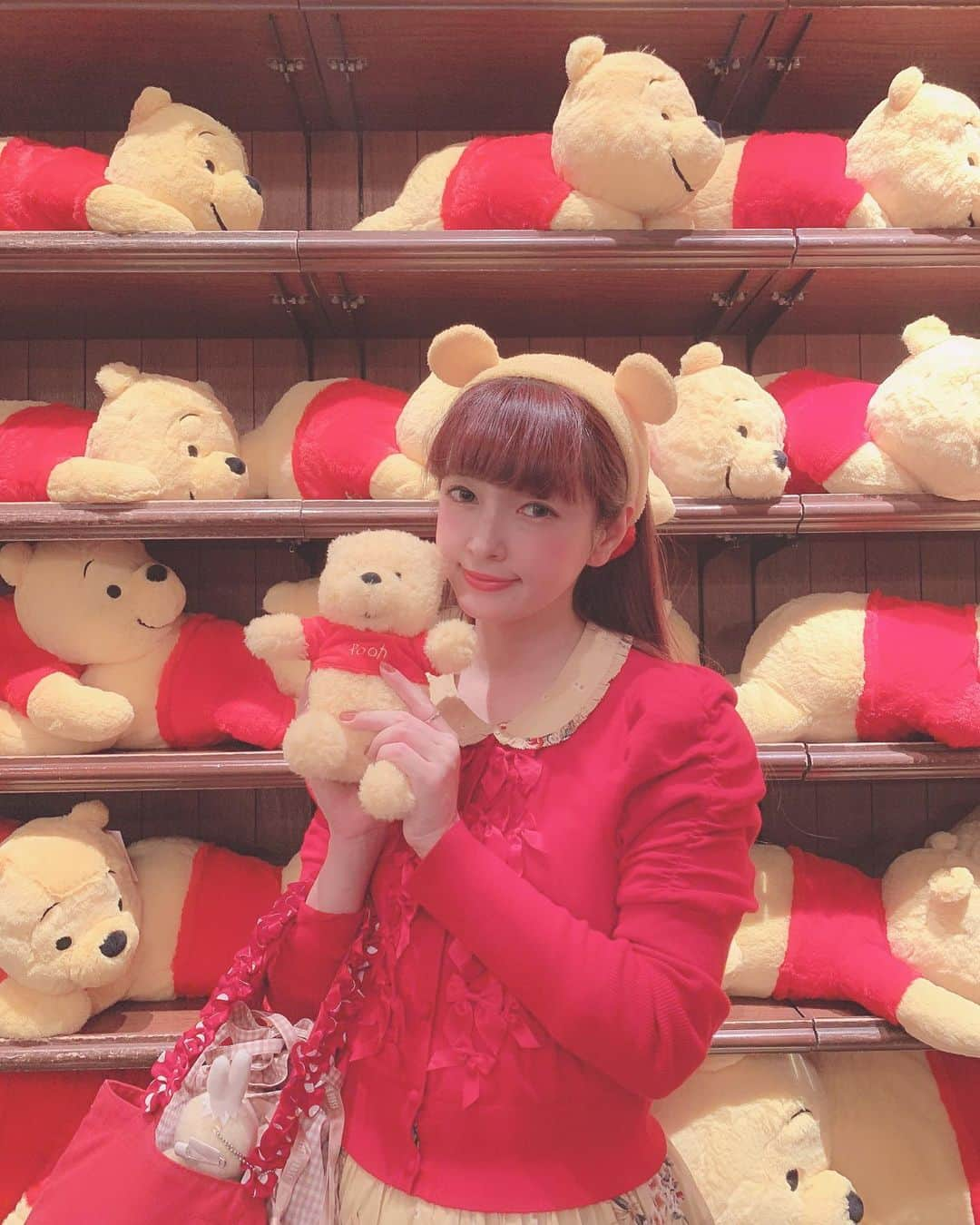 青木美沙子さんのインスタグラム写真 - (青木美沙子Instagram)「#ぷーさんコーデ」5月8日 20時57分 - misakoaoki