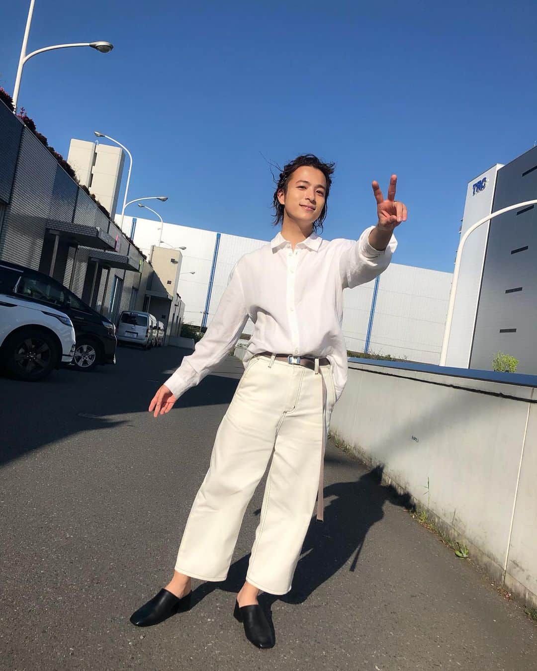 和田颯さんのインスタグラム写真 - (和田颯Instagram)「東京2日間ありがとうございました☺︎ 今日はシエルのように白い日でした〜笑」5月8日 21時00分 - da_ice_hayate_wada
