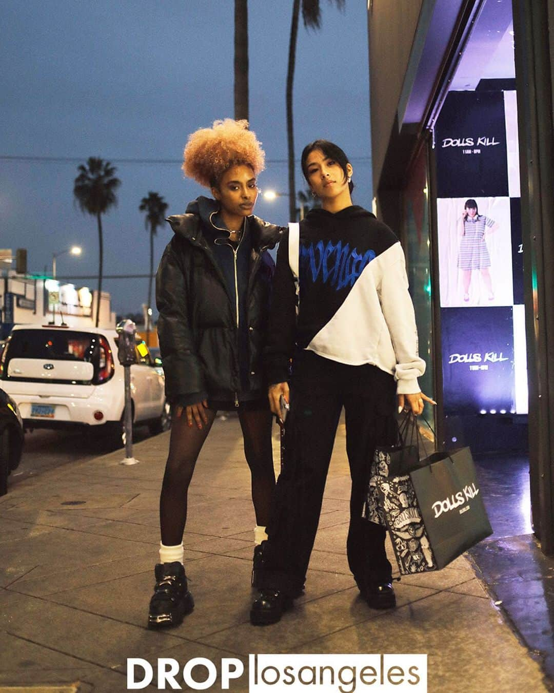 Droptokyoさんのインスタグラム写真 - (DroptokyoInstagram)「LOS ANGELES STREET STYLE @drop_losangeles #🇺🇸 #streetstyle#losangeles #la#losangelesmodels #losangeleslife #street#streetfashion#streetphoto#model##style#fashionable#ootd#streetstyle#outfit#fashionista#fashion#instafashion#streetwear#model#stylish Photography: @saeka_adamiss」5月8日 21時09分 - drop_tokyo