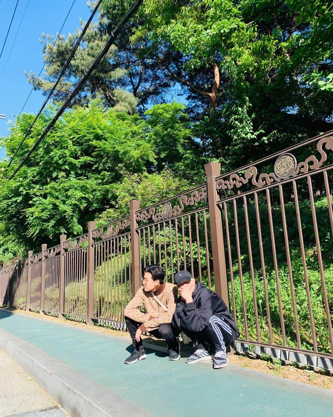 BamBam のインスタグラム：「여름이구나」
