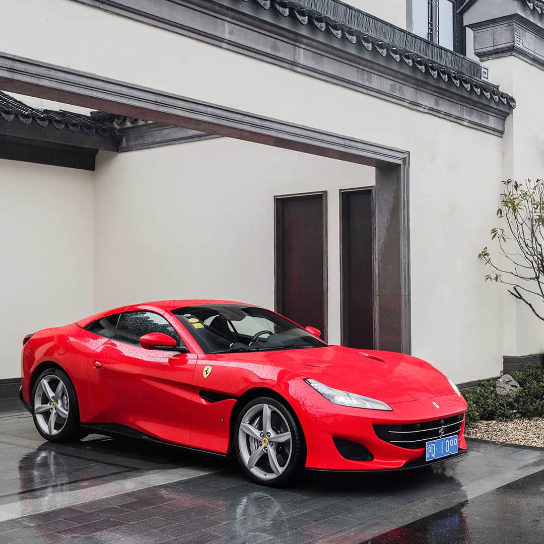 フェラーリさんのインスタグラム写真 - (フェラーリInstagram)「The #FerrariPortofino exhibiting head-turning excellence and vivid bodywork in #China. #Ferrari #DreamCar #ItalianDesign」5月8日 22時00分 - ferrari