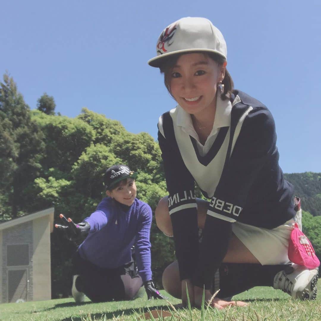 相川友希さんのインスタグラム写真 - (相川友希Instagram)「ゴルフ⛳️ 久々のゴルフ♡ #ゴルフ #GW明け #大好き #ゴルフ #楽しい #つぶらだ #マイボールスタンプ #天気 #良好 #バーディーズ #JUMP」5月8日 14時34分 - yuki923a