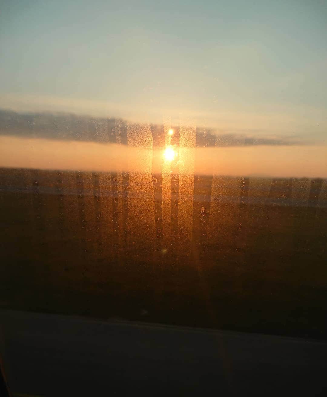 田中彩子さんのインスタグラム写真 - (田中彩子Instagram)「. #sunrise #vienna ウィーンは7℃ . .」5月8日 15時12分 - ayakotanaka_instaofficial