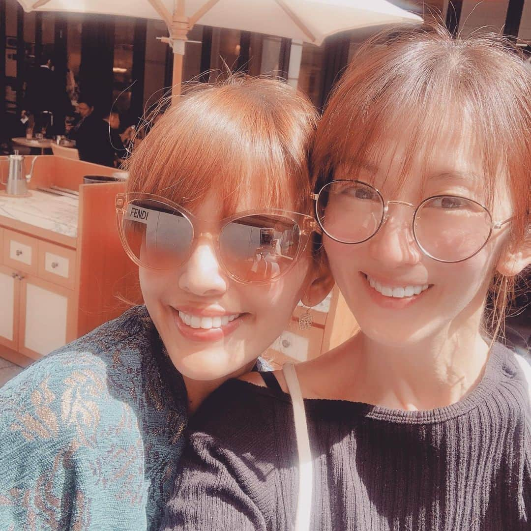 大河内奈々子さんのインスタグラム写真 - (大河内奈々子Instagram)「お天気が良くて気持ちいい☺︎ @sheichan16 と お喋りランチ。 しかし 時間が足りない。。。 毎回なのだけれど 話しが止まらない。 今日もありがとう♡ ・ #美容トーク  #ランチ #スキンケアマニア  #次はモーニング行きたい」5月8日 16時39分 - nanakoohkouchi