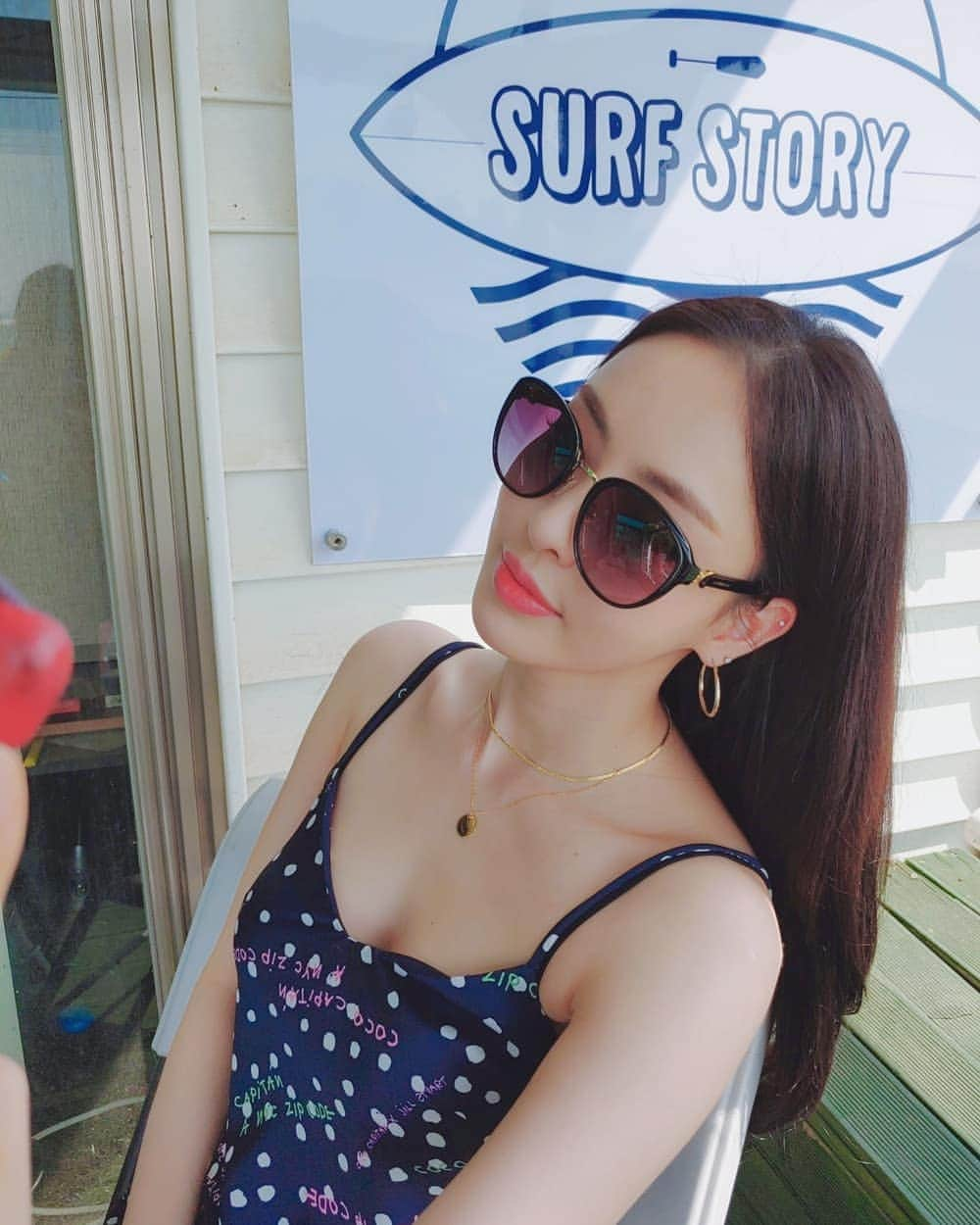 イ・ダヒさんのインスタグラム写真 - (イ・ダヒInstagram)「벌써 여름🏖」5月8日 17時36分 - dahee0315