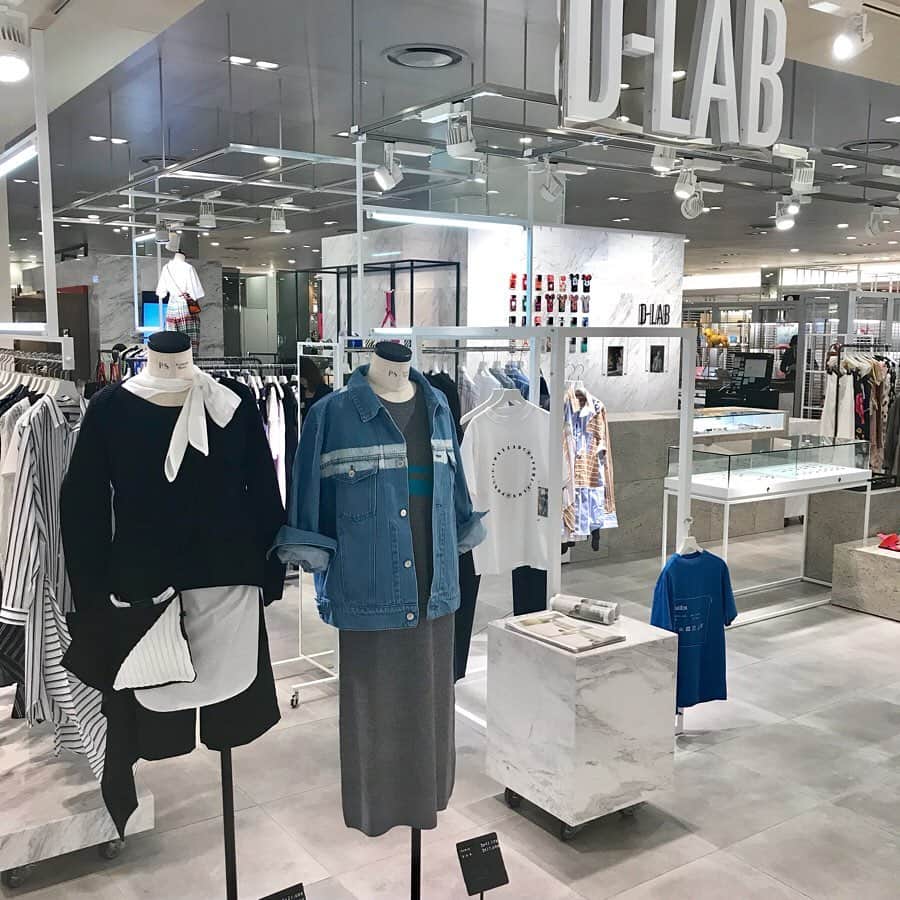 HANKYU.MODEさんのインスタグラム写真 - (HANKYU.MODEInstagram)「kudos/soduk HANKYU POP UP STORE "we are here together!" Until 5/14 At 3F『D-LAB』  #Hankyu #HANKYUMODE #umedahankyu #阪急うめだ本店 #うめだ阪急 #阪急百貨店 #osaka #umeda #mode #kudos #soduk #tsukasamkudo #クードス #スドーク」5月8日 18時30分 - hankyumode