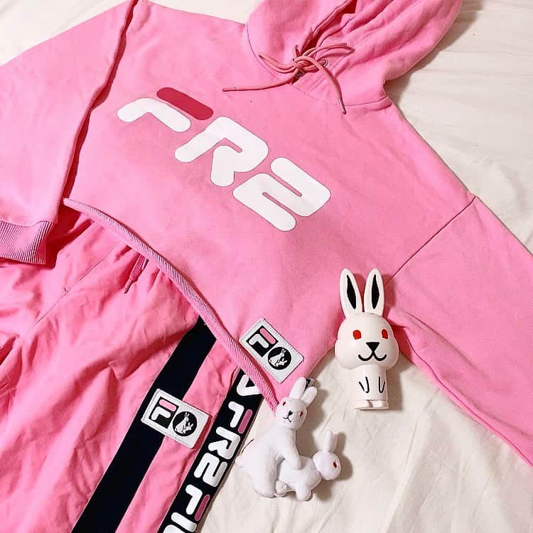 亜里沙さんのインスタグラム写真 - (亜里沙Instagram)「@fxxkingrabbits ✖️ @filausa 🐇💗 Super kawaiiiiiii💕 #fr2 #fxxkingrabbits #fila」5月8日 18時42分 - alisa_0302