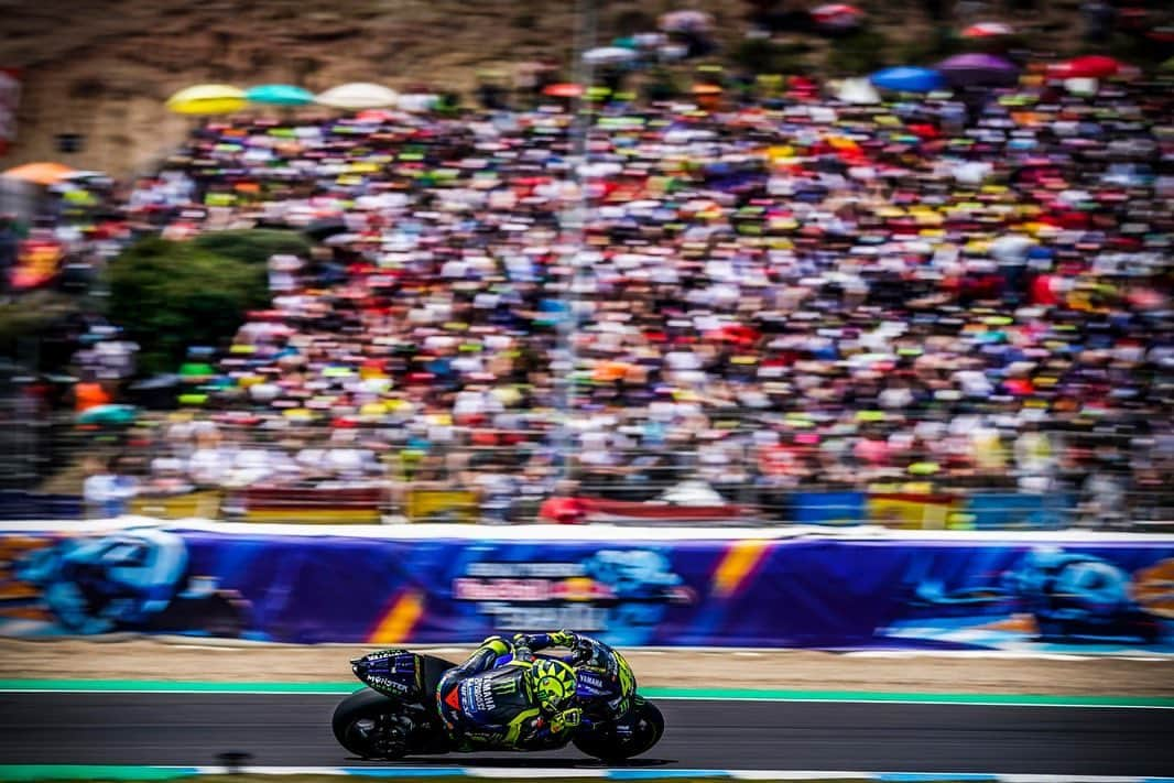 バレンティーノ・ロッシさんのインスタグラム写真 - (バレンティーノ・ロッシInstagram)「Jerez circuit,Spain Sunday,MotoGP Race 📸 @falex79 @gigisoldano @jesusrobledo @calloalbanese」5月8日 20時13分 - valeyellow46