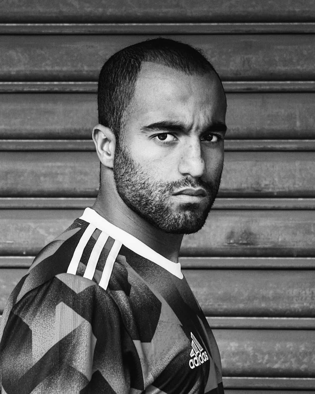 adidas Footballさんのインスタグラム写真 - (adidas FootballInstagram)「Miracle man. @lucasmoura7 #DareToCreate . #Football #Soccer #adidasFootball」5月9日 6時01分 - adidasfootball