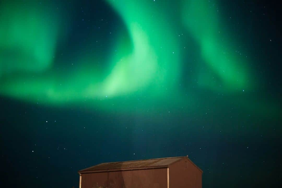 National Geographic Travelさんのインスタグラム写真 - (National Geographic TravelInstagram)「Photo by @acacia.johnson | Aurora dances across the sky above Norway's Lofoten Islands. Catching a good view of the northern lights requires a lucky combination of clear weather, dark skies, and solar activity, making northern Scandinavia a great place to see them when the weather is clear. Follow me at @acacia.johnson for more stories from the Arctic and beyond. #northernlights #aurora #northernnorway #lofotenislands」5月9日 7時16分 - natgeotravel