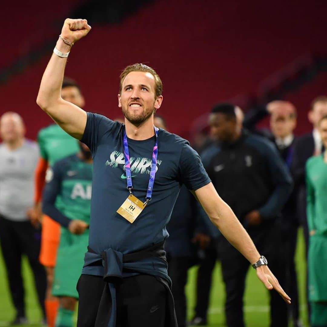 ハリー・ケインのインスタグラム：「Incredible from the boys!! Champions League final!!! #UCL #COYS」