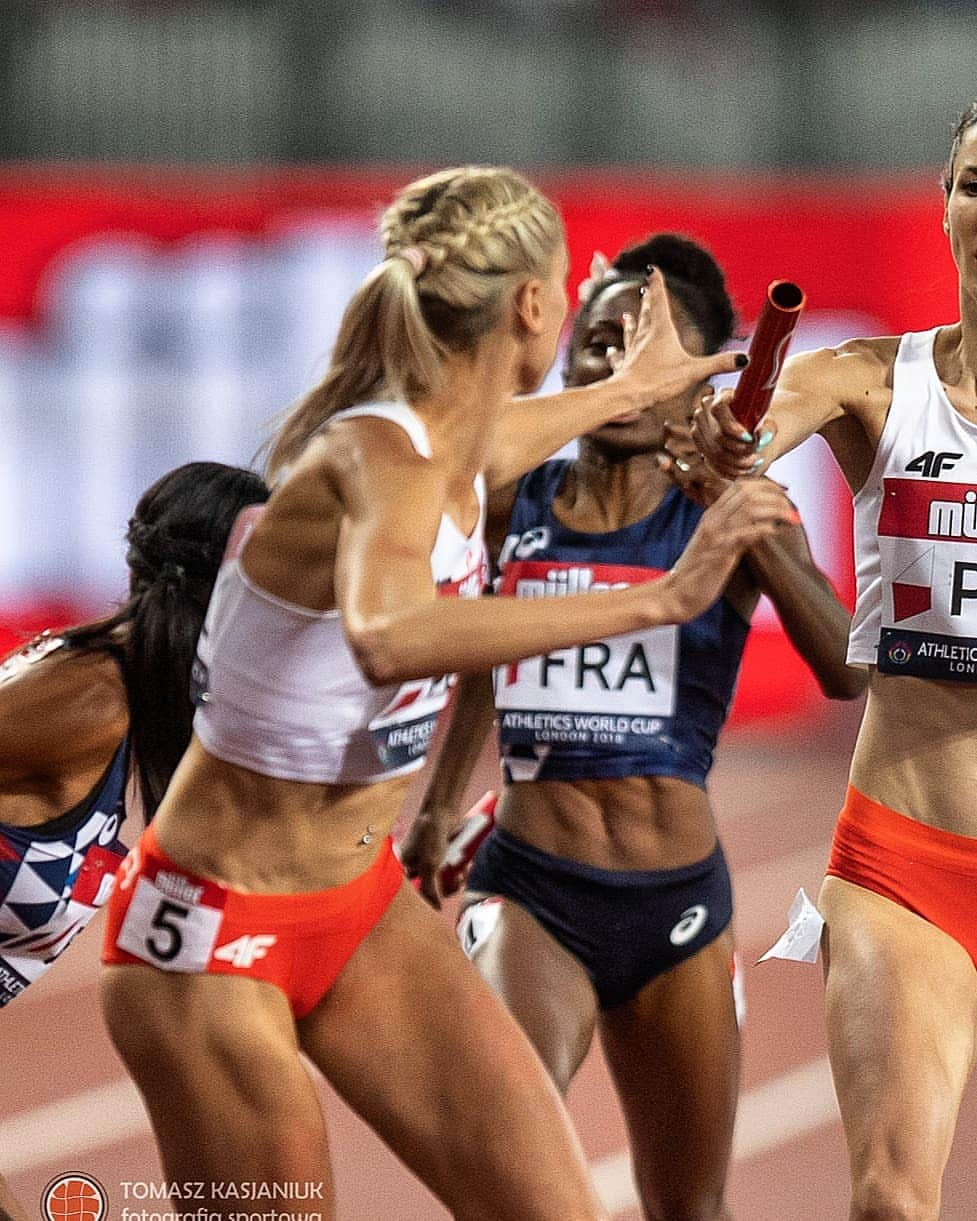 イガ・バウムガルトさんのインスタグラム写真 - (イガ・バウムガルトInstagram)「Hello!  I have bad news... unfortunately I will not take part this weekend at the World Relay Championship in Yokohama. In Japan. during training, there was a small accident, which turned out to be quite unpleasant because I suffered leg contusion of the quadriceps muscle. It is not a big injury and I will probably get well soon, but unfortunately I will not make it to Saturday and together with coaches we decided that we will not risk deteriorating my health and I will not start this weekend. Despite my absence I am sure that girls will manage to qualify without problems for the Doha World Championships!  Dzień dobry Kochani. Mam złą wiadomość, niestety nie wystartuję w ten weekend na Mistrzostwach Świata Sztafet w Yokohamie. Na treningu, na zgrupowaniu w Japonii wydarzył się mały wypadek który okazał się dość nieprzyjemny w skutkach bo doznałam kontuzji mięśnia czworogłowego uda. Nie jest to duży uraz i najprawdopodobniej wylecze go dość szybko, ale do soboty niestety nie zdążę i wraz z trenerami uznaliśmy, że nie będziemy ryzykować pogorszenia mojego stanu zdrowia i nie wystartuję w ten weekend. Mimo mojej nieobecności jestem pewna, że dziewczyny poradzą sobie bez problemu i zrobią kwalifikacje na Mistrzostwa Świata w Doha!」5月8日 22時44分 - iga.co.smiga