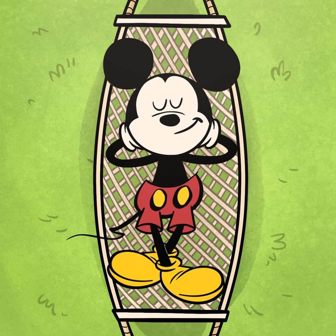 ミッキーマウスさんのインスタグラム写真 - (ミッキーマウスInstagram)「Just hanging out. 😉」5月8日 23時00分 - mickeymouse