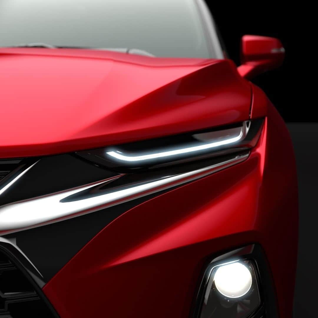 シボレーのインスタグラム：「Arrive with attitude. The All-New #ChevyBlazer RS.」