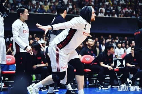 ザック・バランスキーさんのインスタグラム写真 - (ザック・バランスキーInstagram)「One more🔥🔥🔥 #finals #championship #winnertakesall #alvark #alvarktokyo #GETAHEAD #HAVEFUN #GODISGREAT」5月8日 23時25分 - zackab10