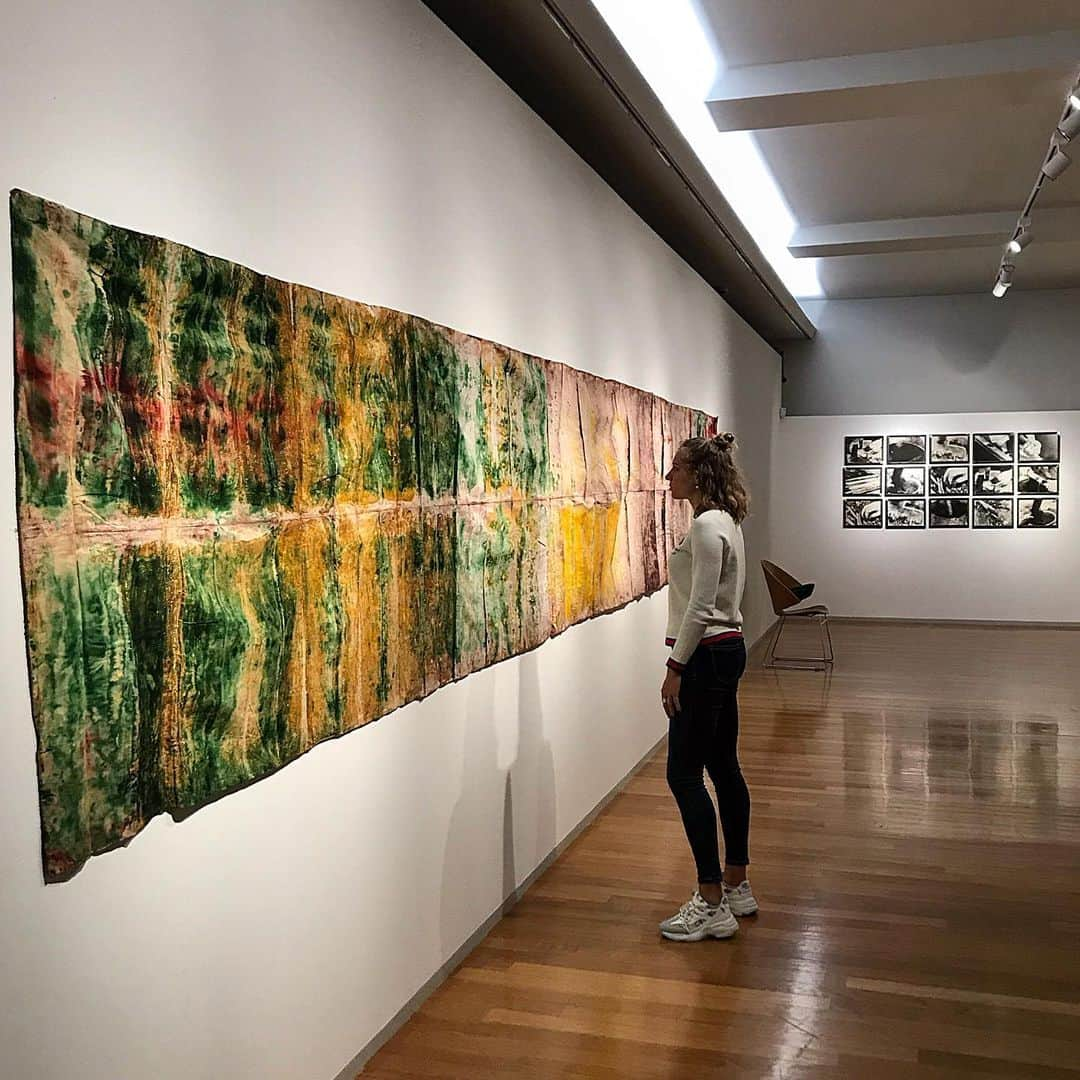 マリー・ギャヨさんのインスタグラム写真 - (マリー・ギャヨInstagram)「Obsess about Cromogramma by Renata Boero #Art #Material #Colors #Milan #Element #Natural」5月9日 0時13分 - marie.gayot