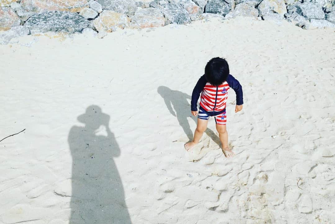 涼紫央さんのインスタグラム写真 - (涼紫央Instagram)「海とプールの毎日🏖」5月9日 0時23分 - toitoitoi