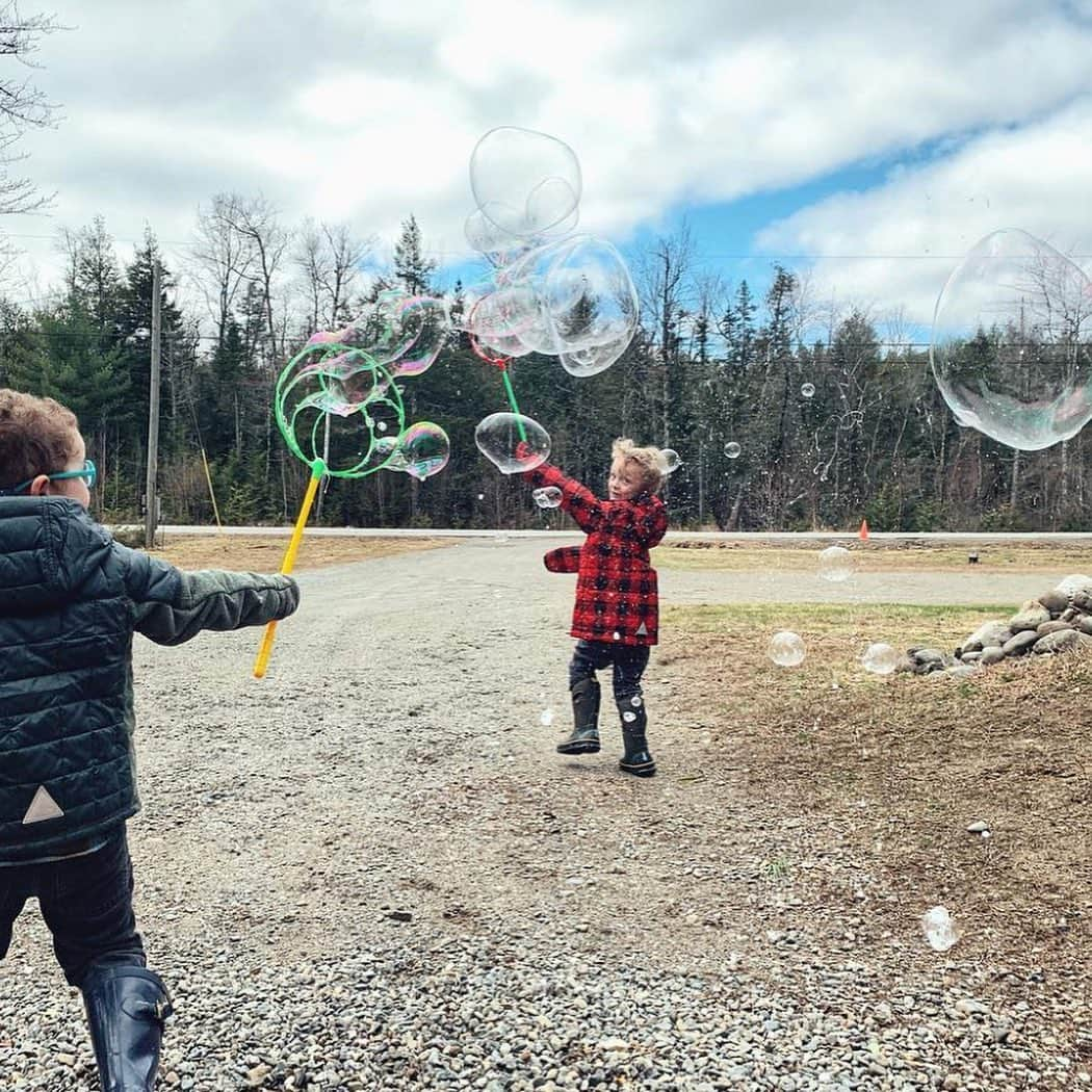 L.L.Beanさんのインスタグラム写真 - (L.L.BeanInstagram)「Happy Teacher Appreciation Week!  Thank you to all the teachers who taught us to be curious, explore, and never stop learning.」5月9日 0時32分 - llbean