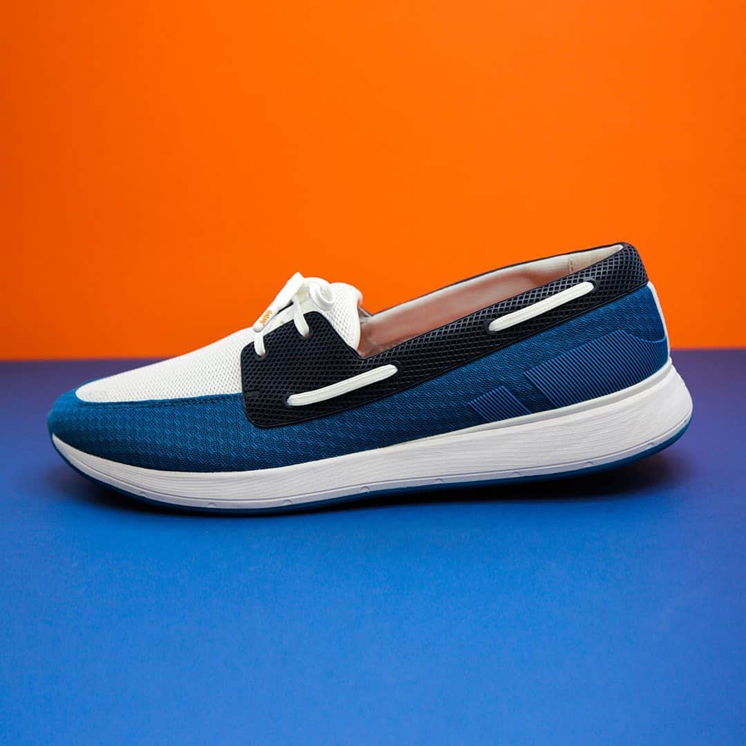 スイムズのインスタグラム：「Sneaker-level comfort meets classic summer style. Shop the Breeze Wave Boat Loafer now	 #SS19 #mensstyle #shoesoftheday #loafers」