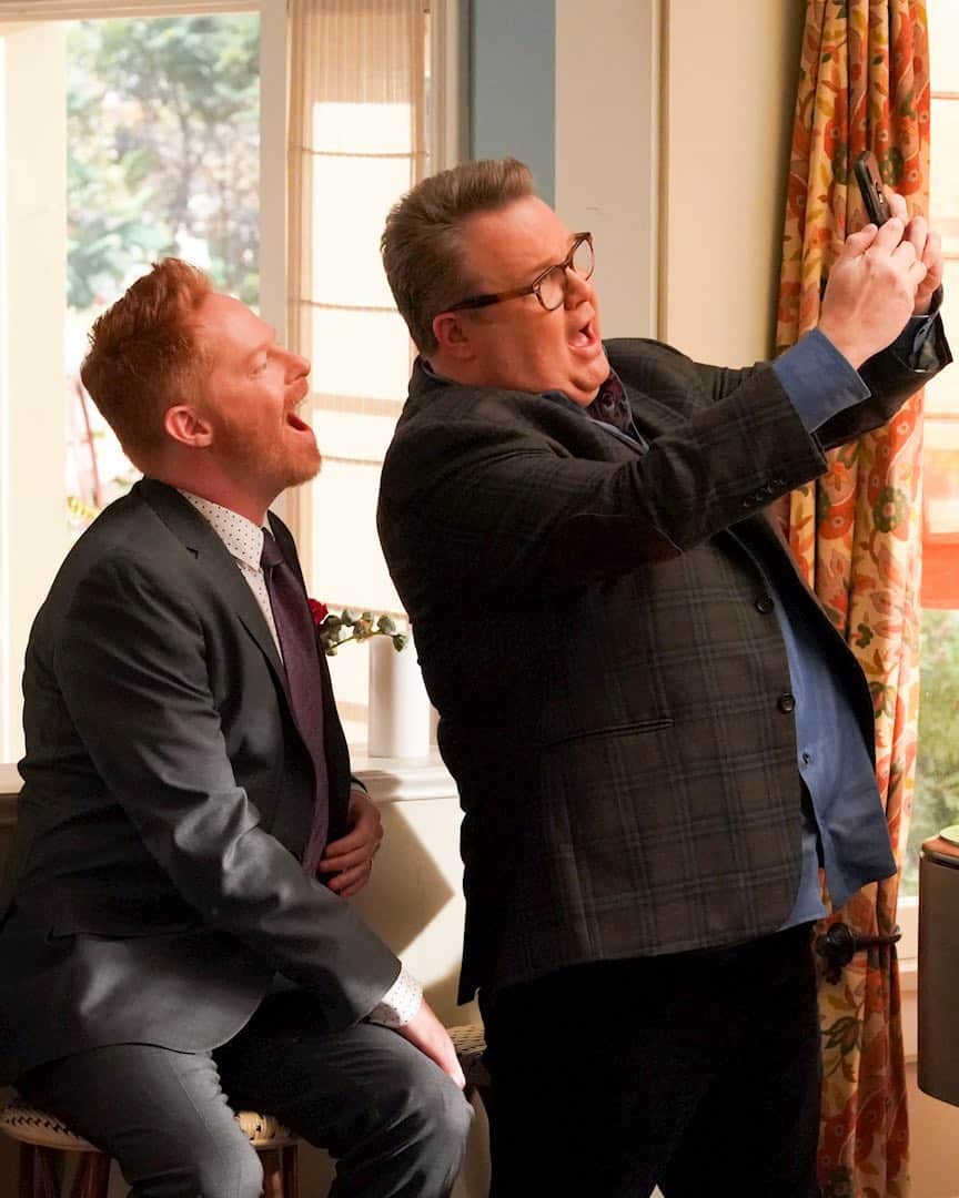 ジェシー・タイラー・ファーガソンさんのインスタグラム写真 (ジェシー・タイラー・ファーガソンInstagram)「It’s the