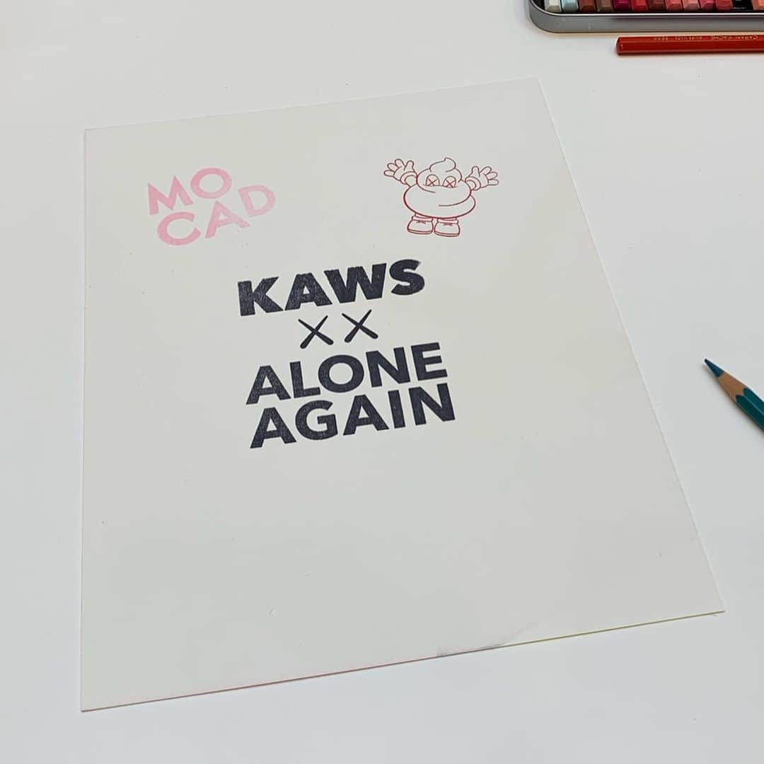 KAWSONEさんのインスタグラム写真 - (KAWSONEInstagram)「Thanks everyone who donated funds to @mocadetroit and in return will receive one of these prints... Proceeds support free and low-cost education for the community and we are thankful to everyone who contributed!  #kaws  @librarystreetcollective」5月9日 1時24分 - kaws