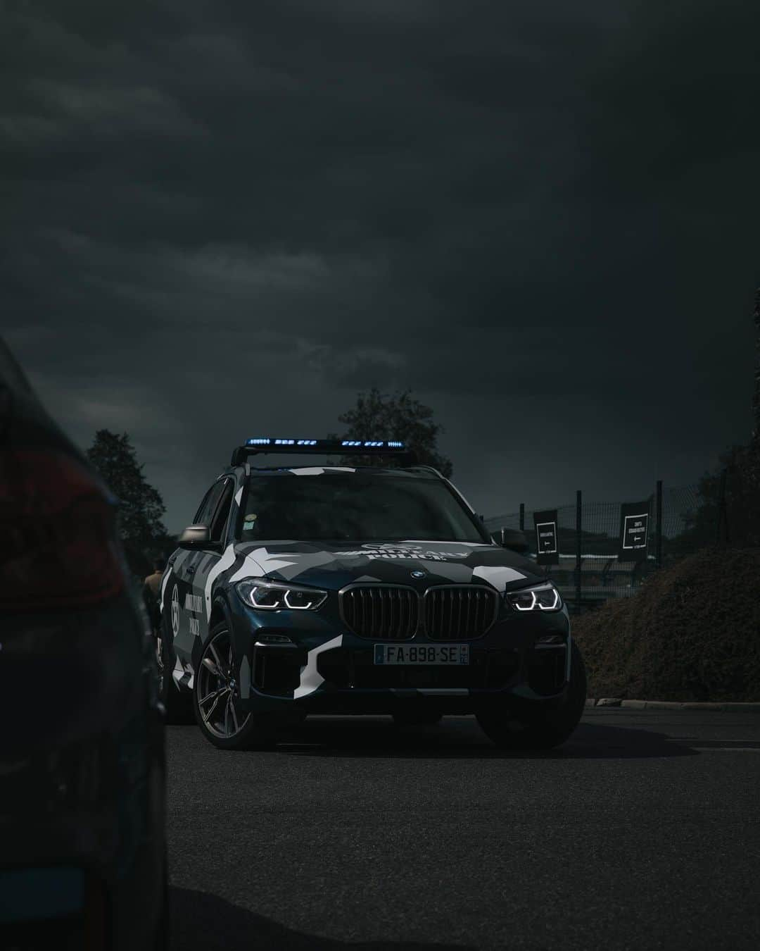 Enzo Cariniさんのインスタグラム写真 - (Enzo CariniInstagram)「Last pic at #bmwmtown one great experience thanks @bmwfrance 🚔」5月9日 2時23分 - enzo_carini