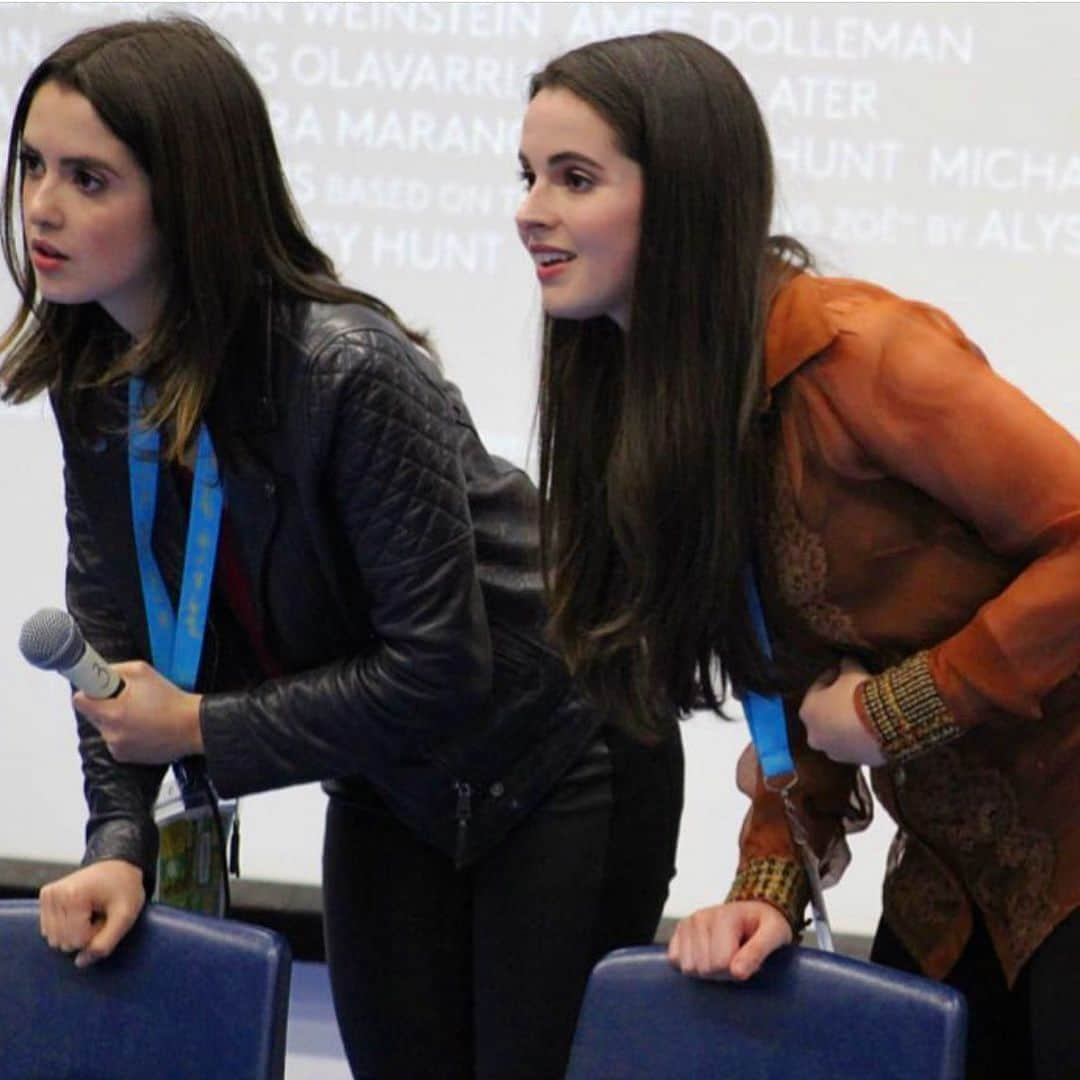 ヴァネッサ・マラーノさんのインスタグラム写真 - (ヴァネッサ・マラーノInstagram)「Saving Zoe panel at @yallwest. 💁🏻‍♀️#savingzoemovie」5月9日 2時51分 - vanessamarano