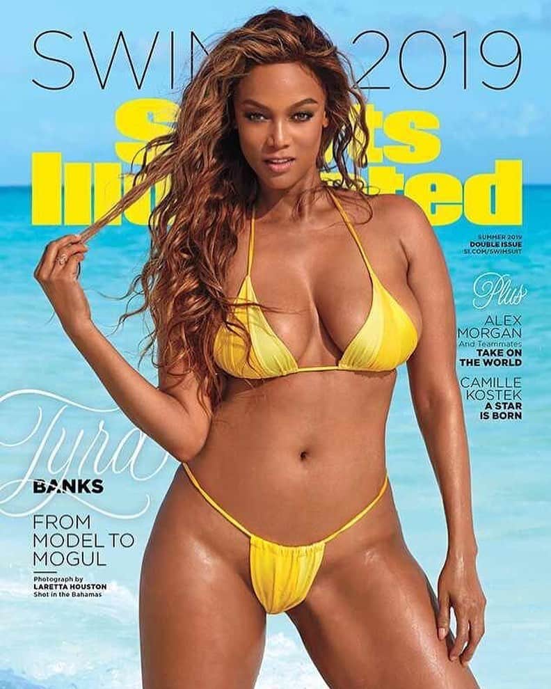 E! Onlineさんのインスタグラム写真 - (E! OnlineInstagram)「Tyra Banks is making a comeback by gracing the cover of the 2019 Sports Illustrated Swimsuit issue. Link in bio for a look back at her previous covers from over 20 years ago and you’ll see that she truly hasn’t changed one bit. (📷: Laretta Houston/Sports Illustrated Swimsuit)」5月9日 4時35分 - enews