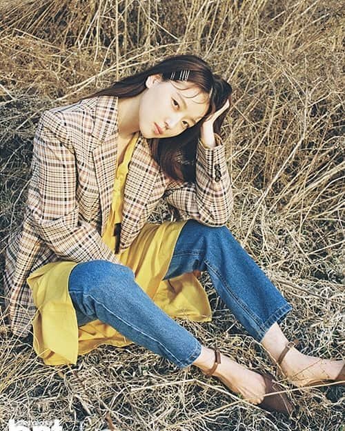 Just a girlさんのインスタグラム写真 - (Just a girlInstagram)「Jo WooRi @j_ourly For 💖 BNT Magazine April Issue . . . . . .  #조우리 #JoWooRi #girl#koreangirl#koreanactress #asiangirl#아지트샵 #추천멘토 #치위생사 #간호사 #직장인부업 #미용인 #미용 #연남동카페 #연남동맛집 #신혼여행 #신혼 #신혼부부 #おしゃれ #オシャレ #いいね返し #フォロー #韓国人 #韓国 #セルカ #自撮り #ファッション #フォロー」5月9日 4時37分 - cecithegirl