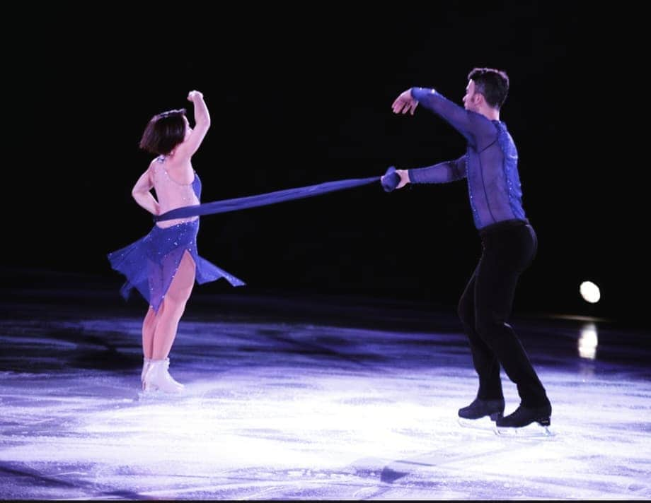 メーガン・デュアメルさんのインスタグラム写真 - (メーガン・デュアメルInstagram)「Twirling into this weeks shows in Winnipeg, Saskatoon, Calgary and Edmonton!  @starsonice #figureskating #travellingacrosscanada #halfwaypoint #SOI19」5月9日 4時56分 - meaganduhamel