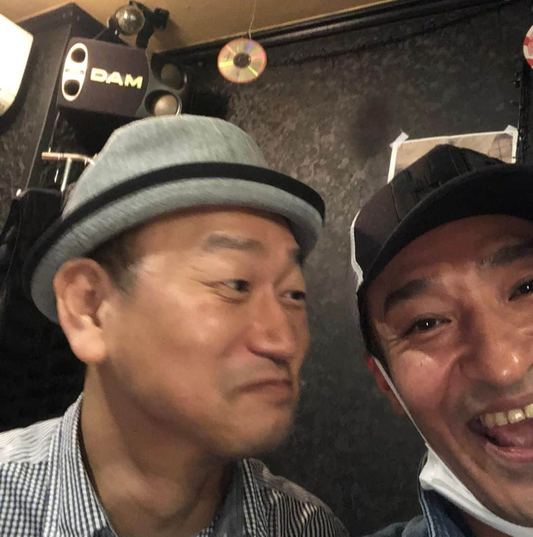 島津健太郎さんのインスタグラム写真 - (島津健太郎Instagram)「#ある日の夜 #山口祥行 #新宿 #歌舞伎町 #もうこはん からの #早朝」5月9日 15時55分 - k_super_xtreme