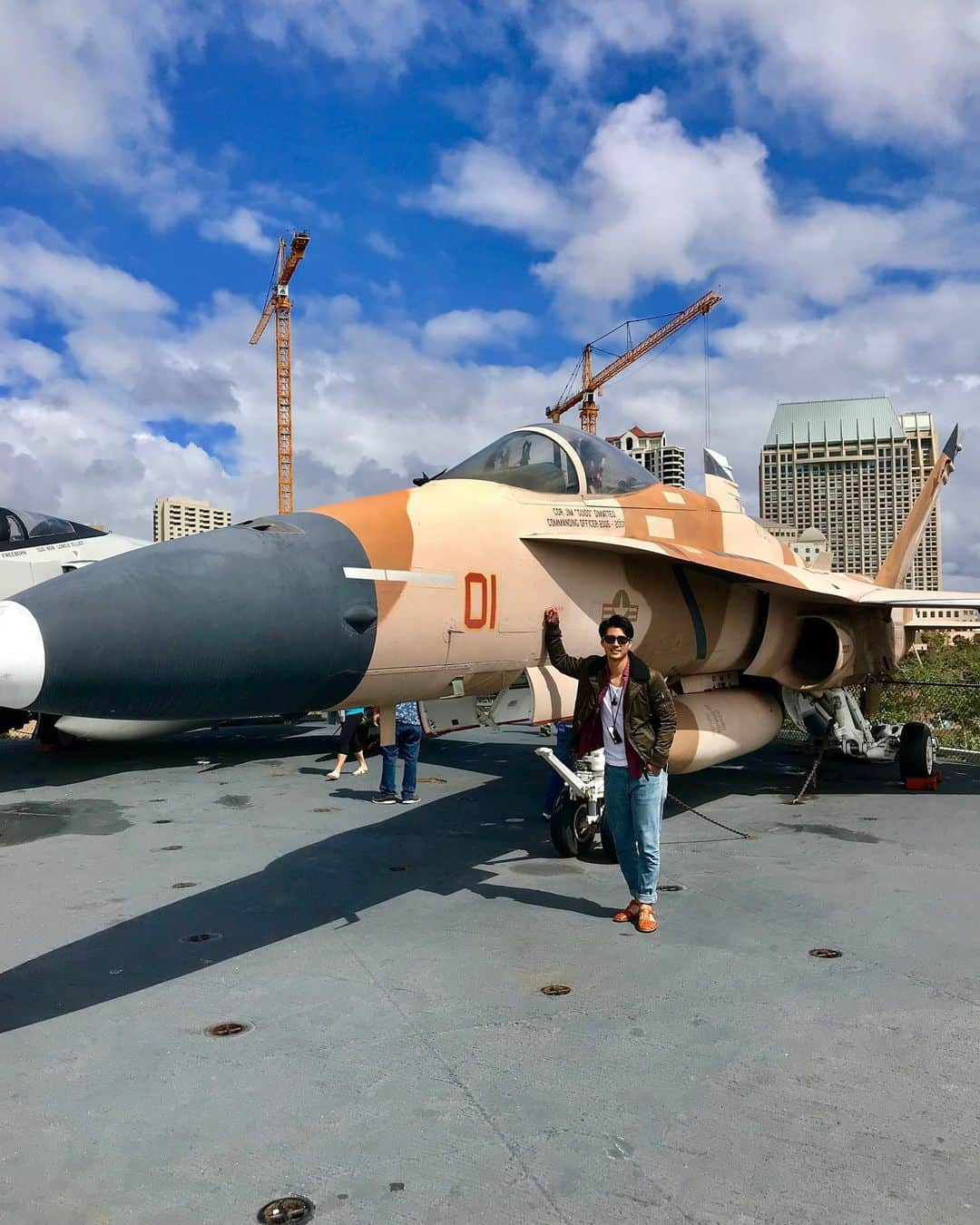 玉城大志さんのインスタグラム写真 - (玉城大志Instagram)「I can’t wait for ‘Top Gun Sequel’🤣 . トップガンの続編するって知ってたー⁉️ . #topgun #トップガン @ussmidwaymuseum」5月9日 16時24分 - taishi.0621