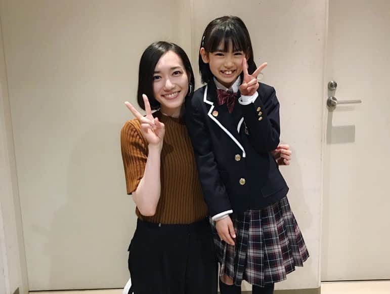 Perfumeさんのインスタグラム写真 - (PerfumeInstagram)「Loved attending Sakura Grakuin's transfer ceremony this week, especially for Sakia Kimura, who played mini-me in the "Let Me Know" music video. - NOCCHi 🥰#prfm #さくら学院」5月9日 9時01分 - prfm_official