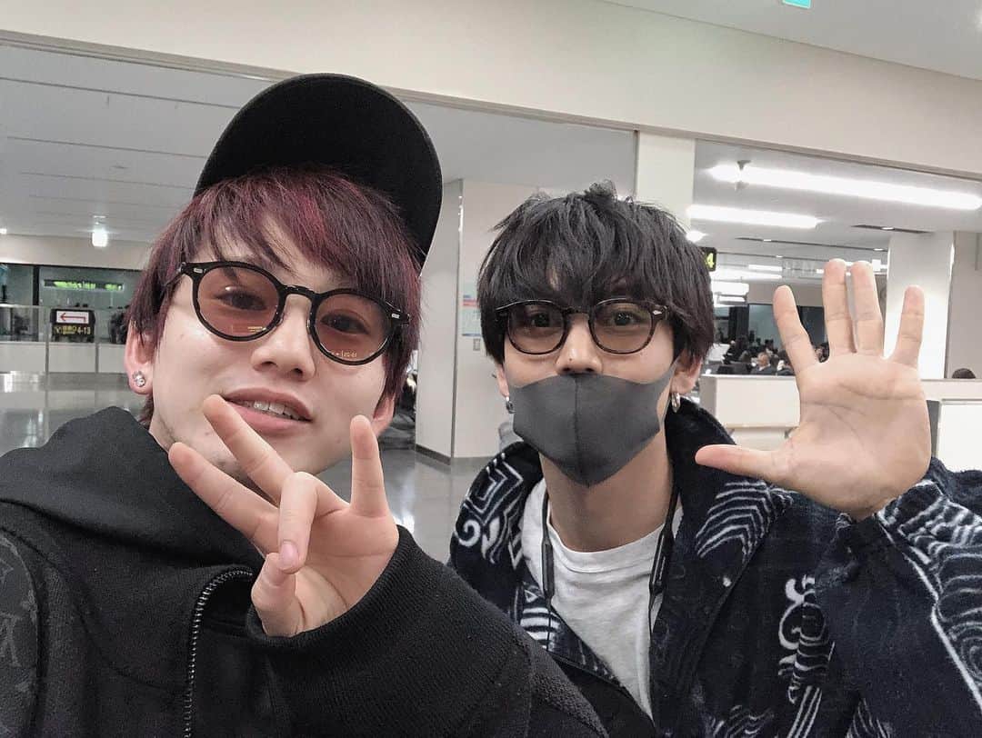 花村想太のインスタグラム：「#岩岡徹 #2ショット #da_ice」