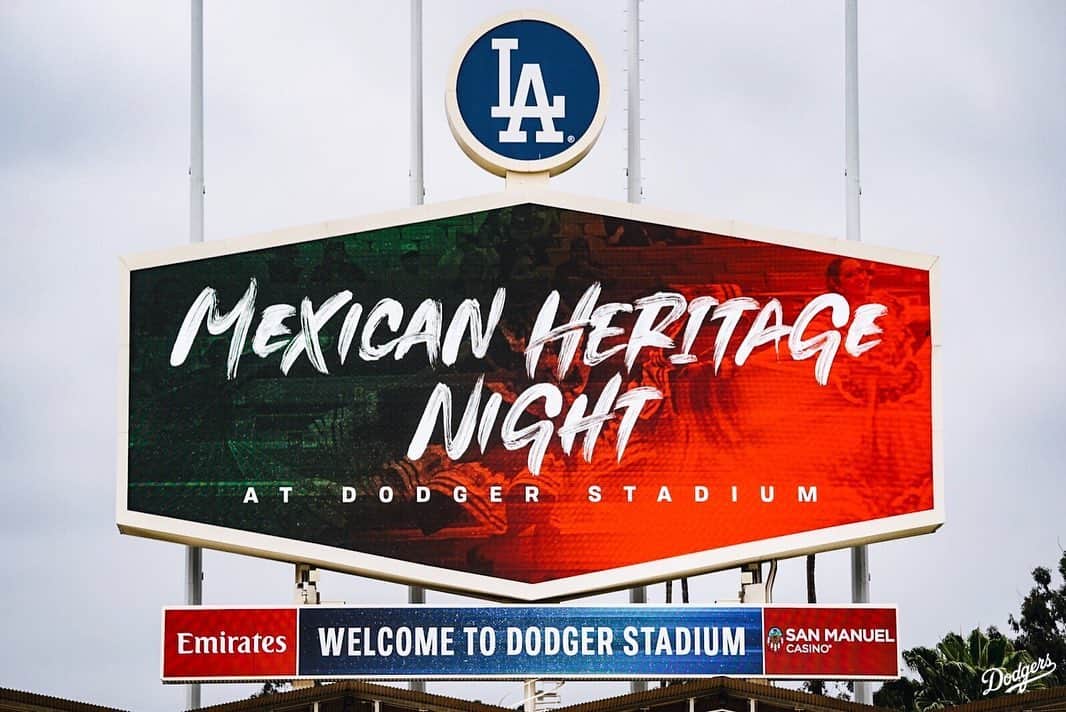 Los Angeles Dodgersさんのインスタグラム写真 - (Los Angeles DodgersInstagram)「‪It’s Mexican Heritage Night at Dodger Stadium! 🇲🇽 ‬」5月9日 10時23分 - dodgers