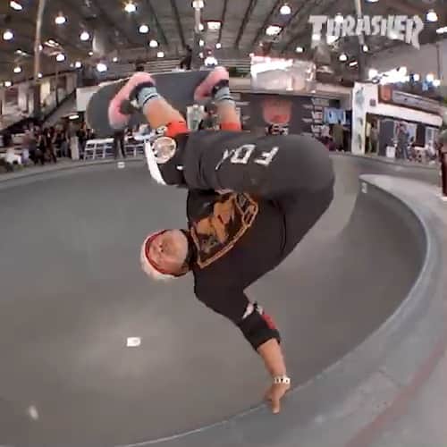 スラッシャーのインスタグラム：「👉🏽 @vansskate POOL PARTY 2019 🏄🏾‍♂️ Now playing on ThrasherMagazine.com 📡 Filmed by @epiclytrife」
