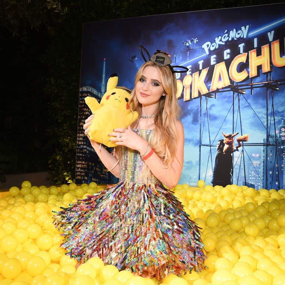 Warner Bros. Picturesさんのインスタグラム写真 - (Warner Bros. PicturesInstagram)「Welcome to the #PikaParty! 🔍⚡️ LA celebrated #DetectivePikachu in style. ➡️ See it in theaters FRIDAY! Get 🎟🎟 now!!」5月9日 16時57分 - wbpictures