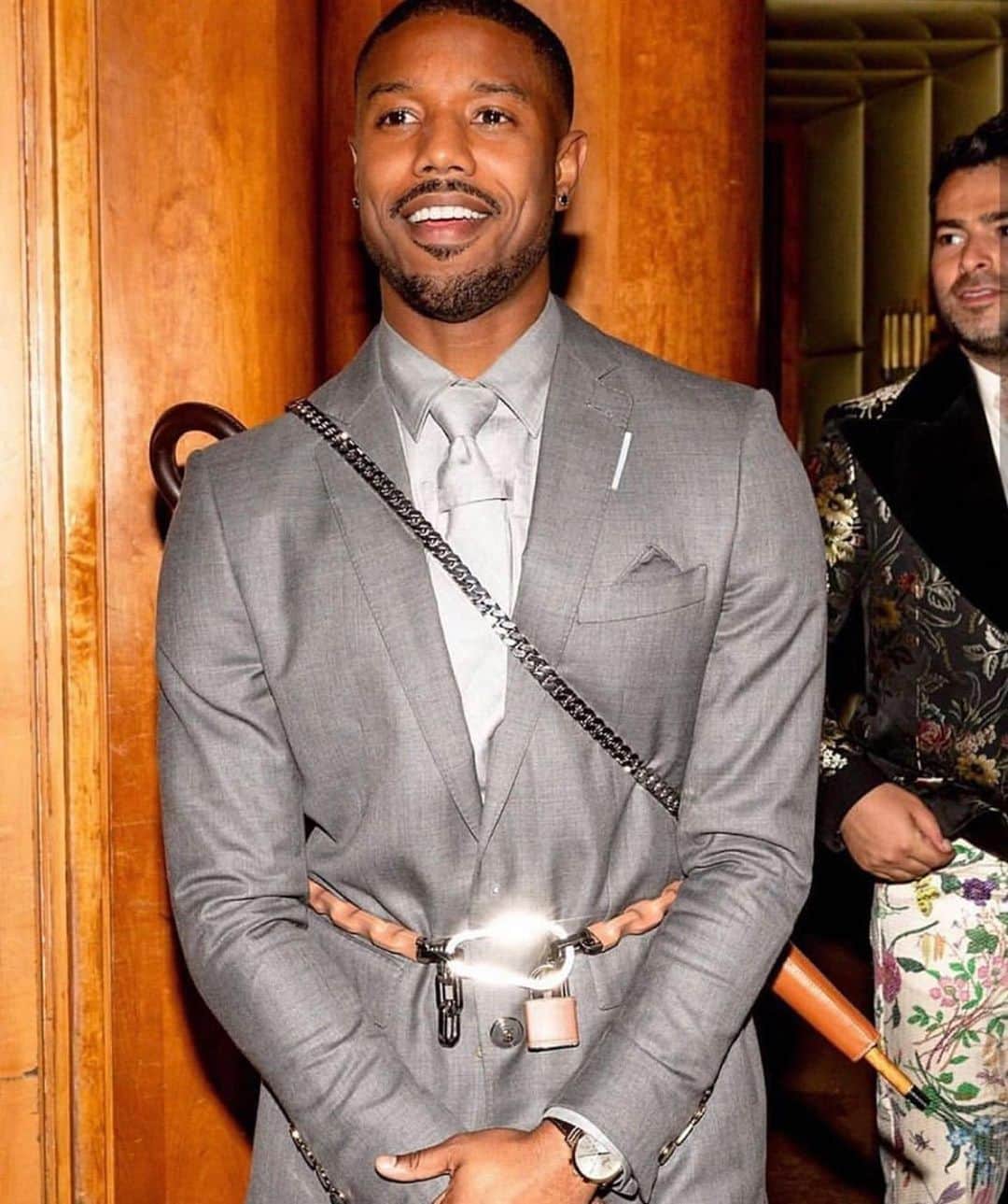 Men's Fashion Postさんのインスタグラム写真 - (Men's Fashion PostInstagram)「The afterparty look by @michaelbjordan in @burberry. Thoughts? #metgala2019」5月9日 11時34分 - mensfashionpost