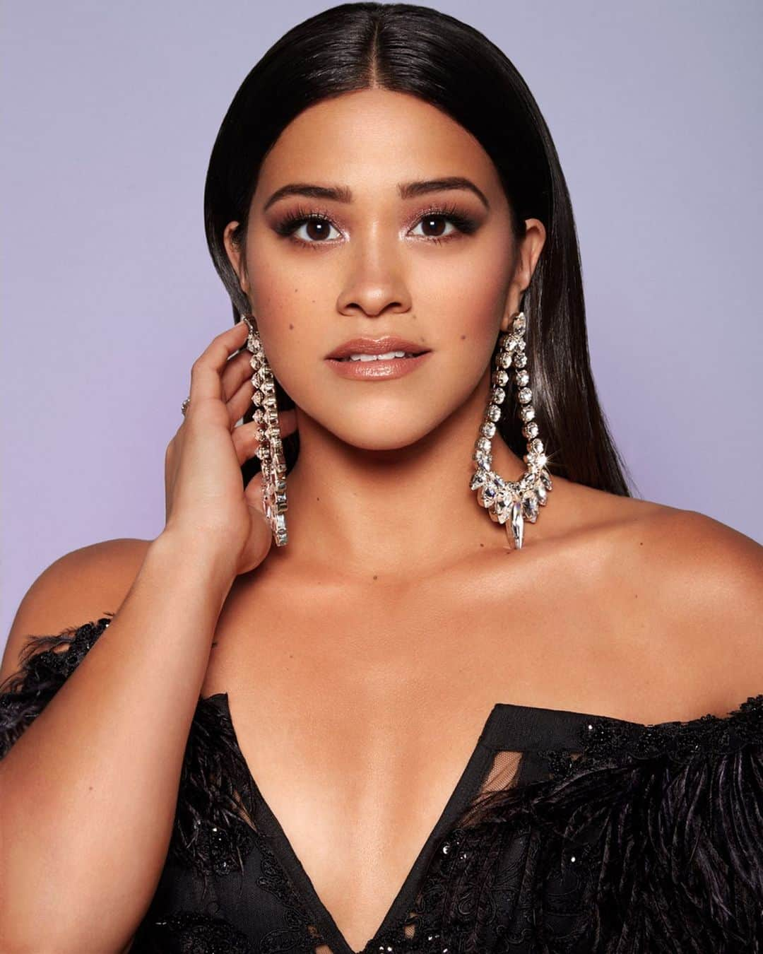 ポール・ノートンさんのインスタグラム写真 - (ポール・ノートンInstagram)「DROP DEAD G! @sanchezzalba really brought their magic and turned out this perfect photo of @hereisgina for @rupaulsdragrace w/ #hair by Me @leobypaulnorton using @igkhair @t3micro @tresemme #ginarodriguez」5月9日 11時41分 - paulnortonhair