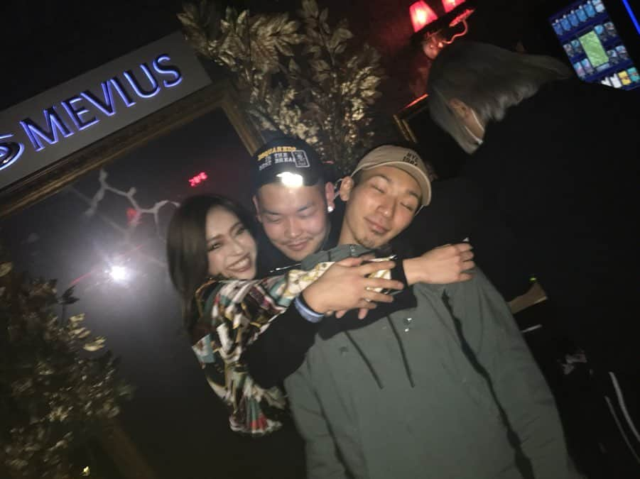 DJ Saya（さやまる）さんのインスタグラム写真 - (DJ Saya（さやまる）Instagram)「。 大好きな大阪へDJで行った時の 📸 SP GUESTの @hazzie840 さんと 💜 . . 大阪ほんまにあったかくて大好きって 行くたびに思わせてくれる 🥺 面倒見がよすぎるというか、 世話焼きすぎというか、そーゆう とこがめちゃくちゃ好き 🥺💜 笑 さやのことババァとか言うてくるけど それも"愛"やとおもっとるよ 🤭 . . . . #ババァと言われても否めん #パリピ #大阪 #大好き #イベント #酒ヤクザ #osaka #love #dj #party  #ハジ #hazzie #Live #friends」5月9日 12時17分 - saya_312y