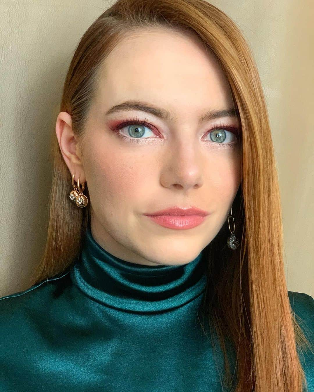 レイチェル・グッドウィンさんのインスタグラム写真 - (レイチェル・グッドウィンInstagram)「Stunsville population one! Not sure exactly how but she just keeps getting prettier! #emmastone tonight for @nicolasghesquiere @louisvuitton #LVcruise show in NYC.💄#rachelgoodwinmakeup #louisvuitton」5月9日 12時19分 - rachelgoodwinmakeup