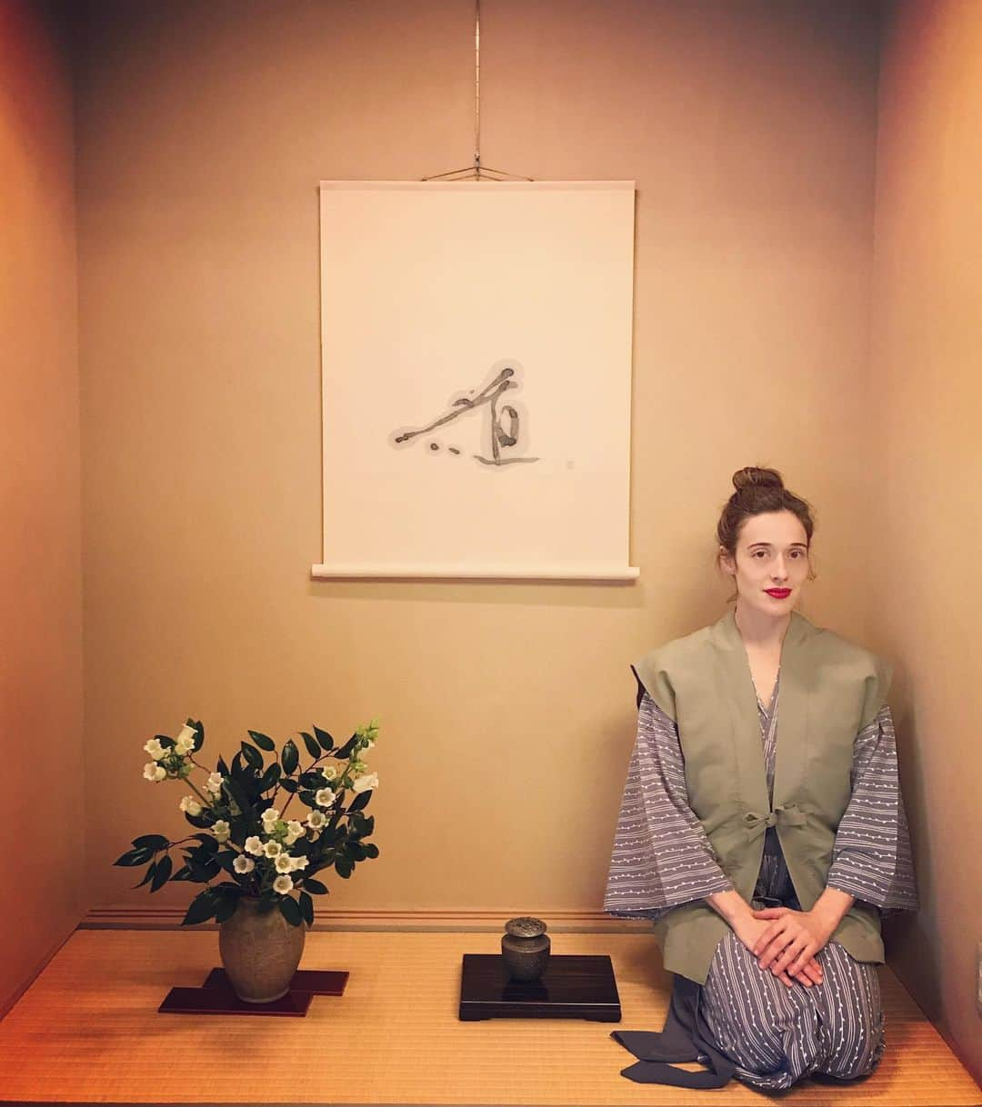 マリーナ・スコーシアーティさんのインスタグラム写真 - (マリーナ・スコーシアーティInstagram)「A ryokan in Japan. Next, a soak in the onsen (hot water springs). Hello happy place! @gorakadan #ryokan #japan #jetlaglife #vacationmode #gorakadanryokan #gorakadan #japan_vacations @axnjapan」5月10日 0時56分 - marinasqu