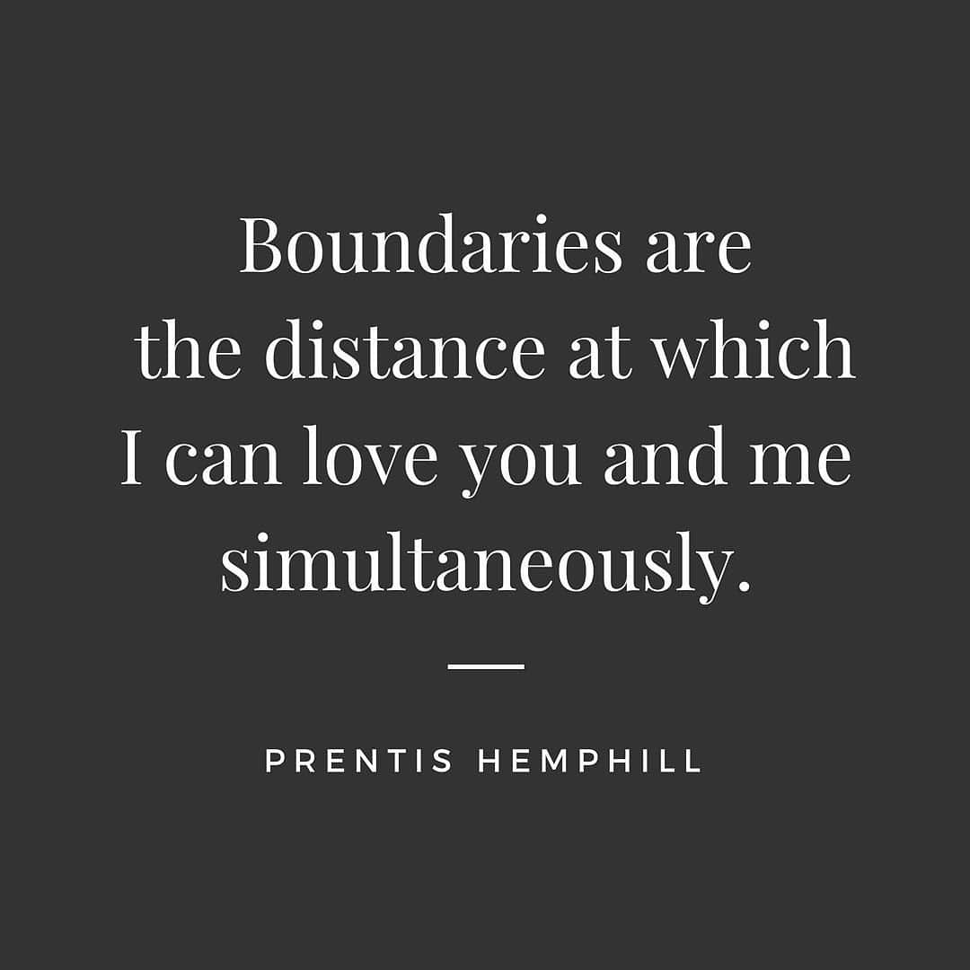 マット・マクゴリーさんのインスタグラム写真 - (マット・マクゴリーInstagram)「Repost from @mia.mingus - “YES ALL DAY to this definition of boundaries from @prentis.h 🌟🌟🌟 . . [image of simple white text on black background of a quote, “Boundaries are the distance at which I can love you and me simultaneously. -Prentis Hemphill”] . . #Boundaries #PrentisHemphill #TransformativeJustice “」5月10日 1時44分 - mattmcgorry