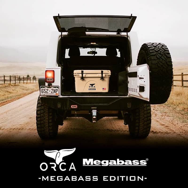Megabass Inc.さんのインスタグラム写真 - (Megabass Inc.Instagram)「ORCAクーラーがアメリカより到着しました！ 本日よりご予約順にデリバリー開始です。 さすが、ハードボックスクーラーという感じの頑丈さと重量感です。 クーラーボックスの中にはステッカーと品質検査証やミニカタログも入っています！ 今年の夏はハードクーラーで釣りはもちろん、アウトドアでも活躍間違いなし！ #megabass #メガバス #mymegabass #メガバスオンラインショップ #コラボ #orcacooler #orcacoolers #オルカクーラーボックス #キャンプ #グランピング」5月9日 17時32分 - megabass_inc