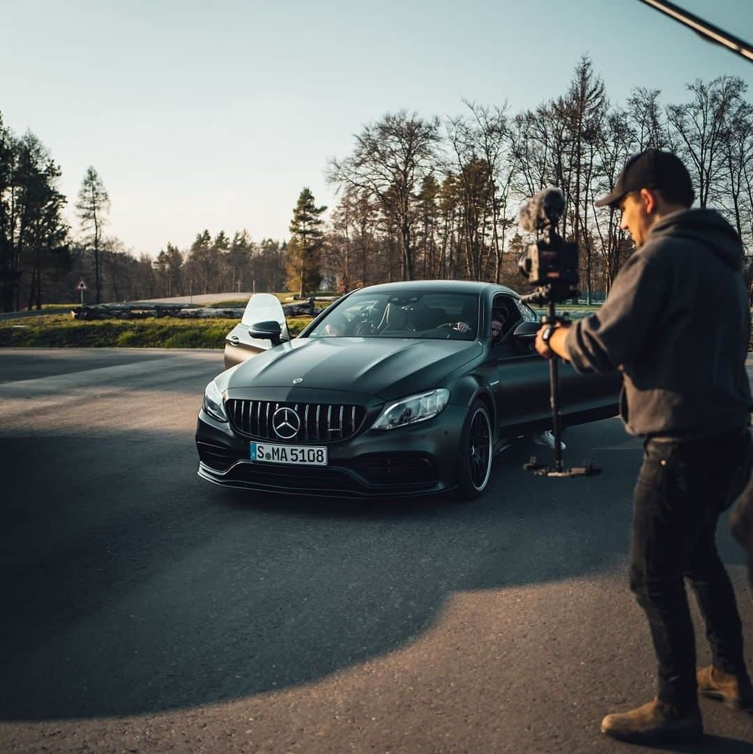 Mercedes AMGさんのインスタグラム写真 - (Mercedes AMGInstagram)「[Mercedes-AMG C 63 S Coupé | Fuel consumption combined: 10.1 l/100km | CO2 emissions combined: 230 g/km]  Only one day left until the first episode of #INSIDEAMG introduces a whole series of new content for you! So don't miss the first episode tomorrow on our #YouTube channel. 🤩  #MercedesAMG #NewChapter #C63Coupe #CClass #AMG #Mercedes #BehindTheScenes #BTS #AMG🔥#DrivingPerformance」5月9日 18時00分 - mercedesamg